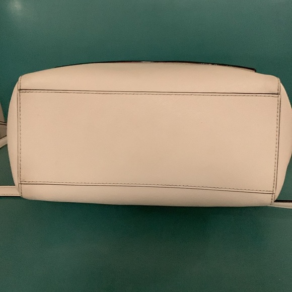 Kate Spade cream - Picture 3 of 16